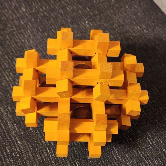 Arjeu Large Wooden Brain Teaser Wood Sculpture Puzzle Rare in Great Condition - Picture 4 of 8